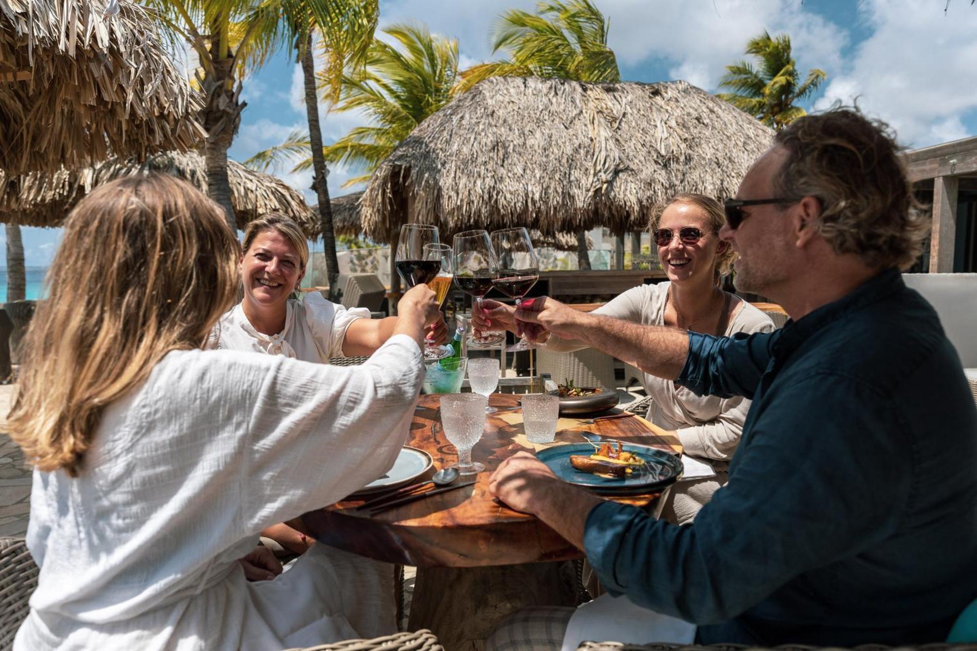 Delfins Beach Resort Bonaire, Tapestry Collection By Hilton Kralendijk  Ngoại thất bức ảnh